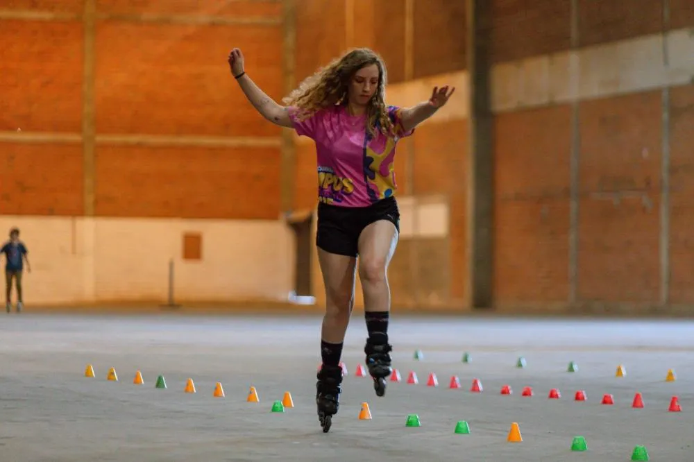 Esporte movimenta cidade com futebol e patinação neste fim de semana