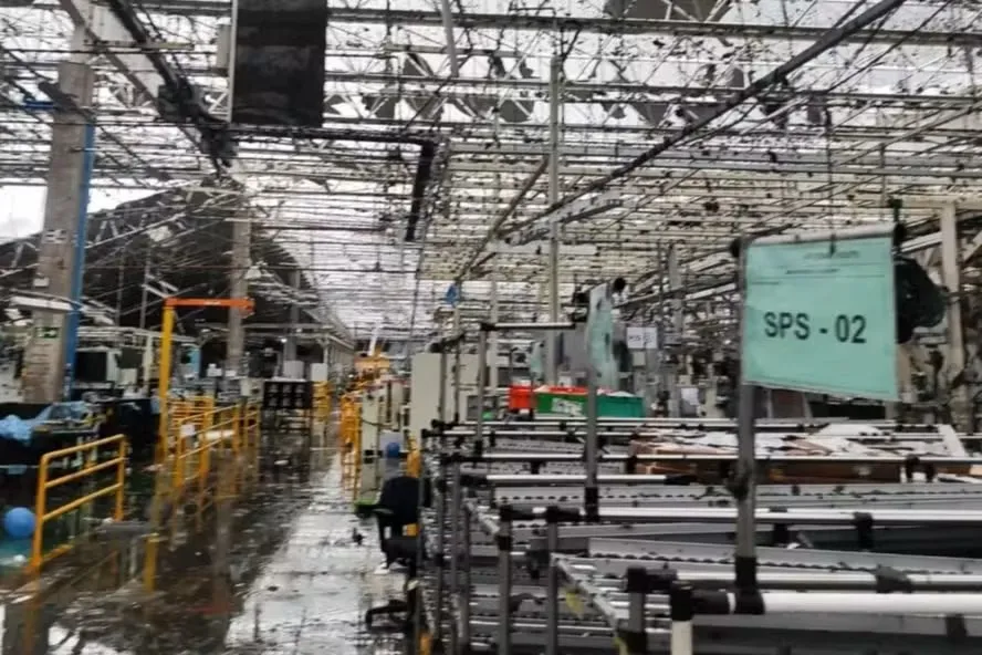 Toyota paralisa produção em todas as fábricas no Brasil