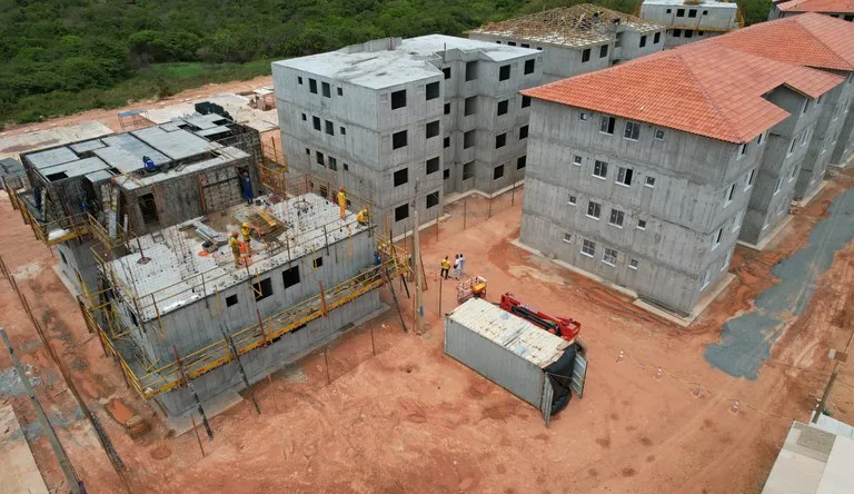 Dias d’Ávila capta mais 33 milhões para mais dois novos conjuntos habitacionais, anuncia secretário