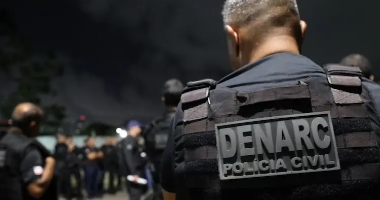 Líder de facção é preso em Petrolina enquanto comandava crimes em Salvador à distância