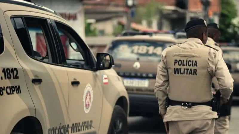 Suspeito é preso por tráfico de drogas em ponto conhecido no Jardim Limoeiro