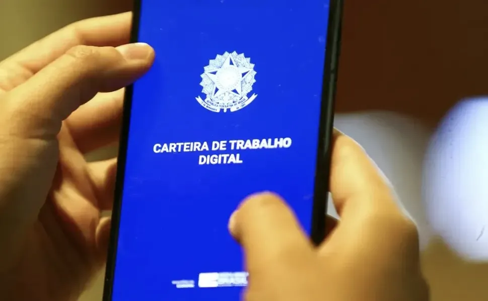 Confira as vagas do SineBahia para Lauro, Camaçari, Dias d'Ávila e Candeias nesta segunda (29)