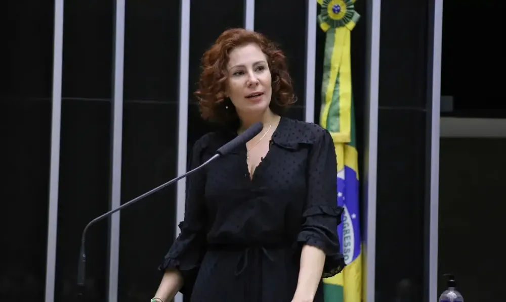 Zambelli anuncia greve de fome na Itália