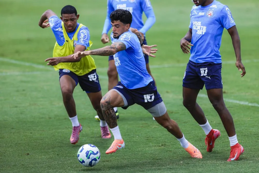 Tricolor intensifica preparação para o clássico Ba-Vi no CT Evaristo de Macedo