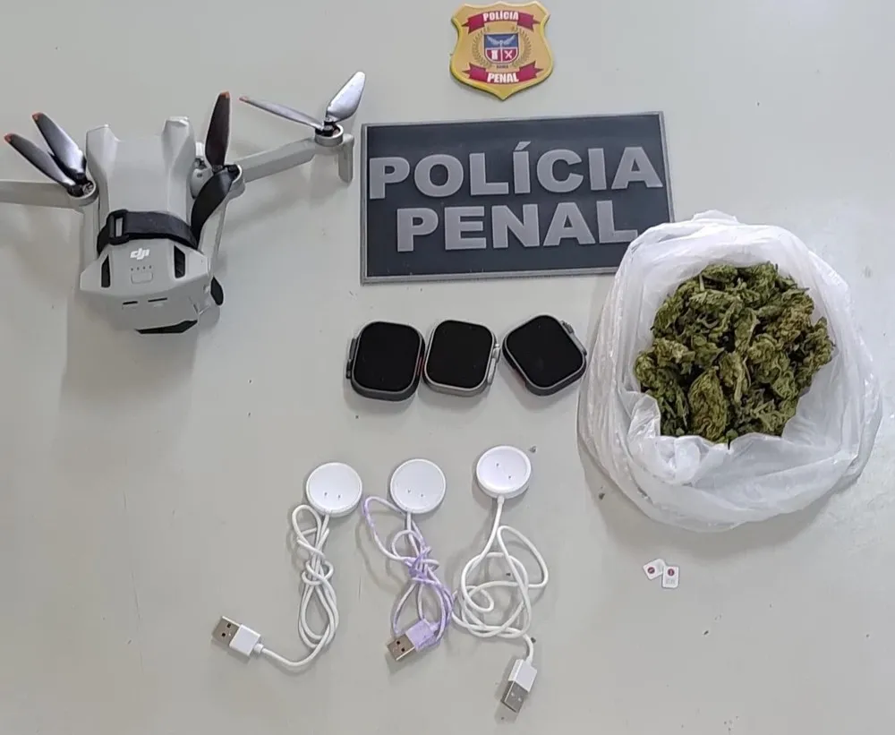Drone é interceptado ao tentar levar drogas, smartwatches e chips para presídio em Salvador
