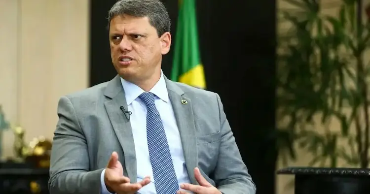 Tarcísio de Freitas amplia liderança e venceria em todos os cenários para o governo de São Paulo