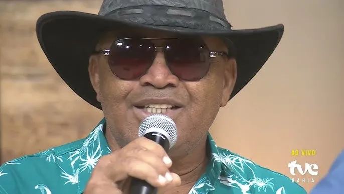 Vocalista da Brasilian Boys é internado em Camaçari com infecção pulmonar