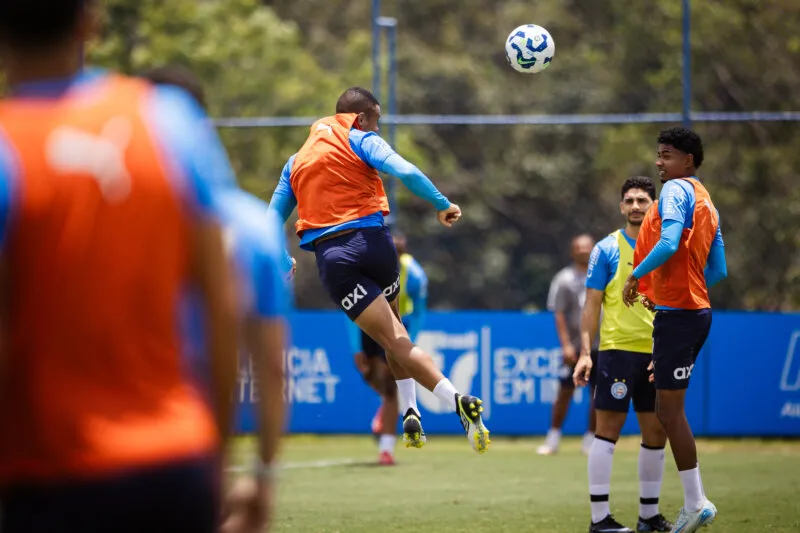  Esquadrão faz último trabalho antes do clássico contra o Vitória