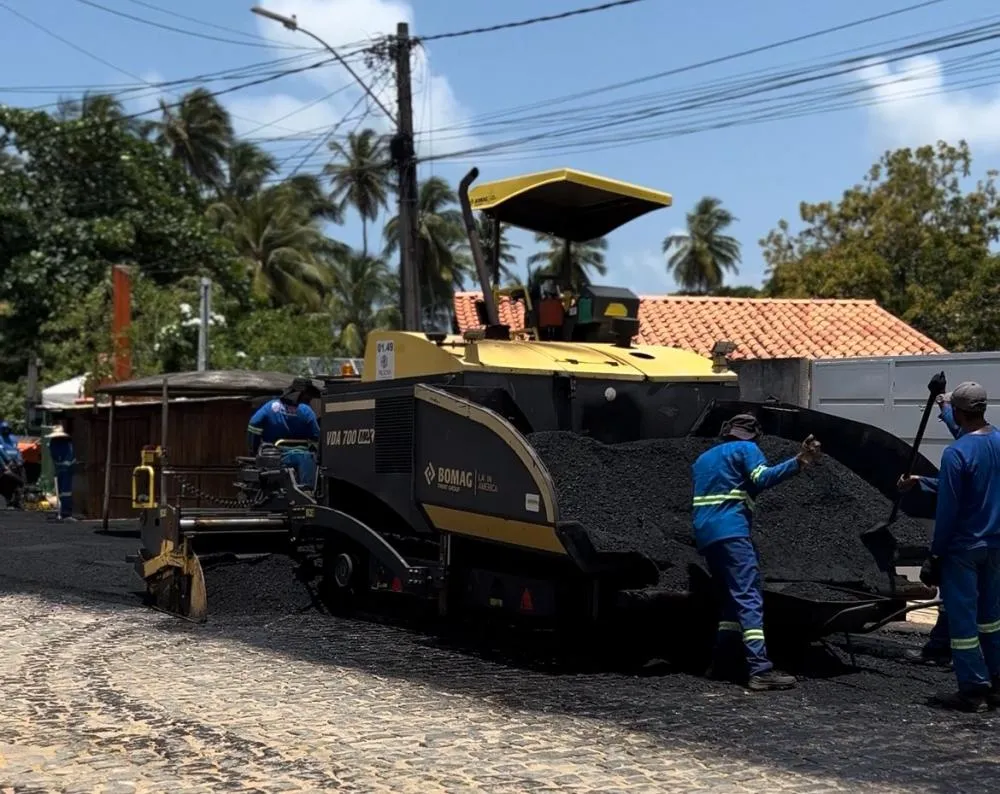 Pavimentação avança no Diogo e leva mais infraestrutura ao Litoral 