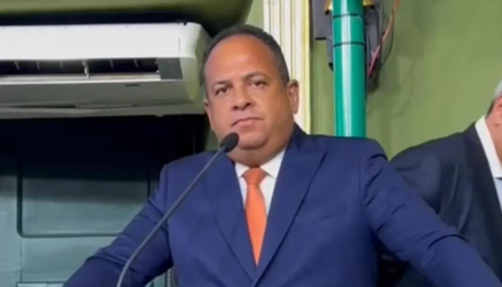 Jorge Araújo cobra Ministério Público da Bahia por abusos em estacionamento de shoppings de Salvador