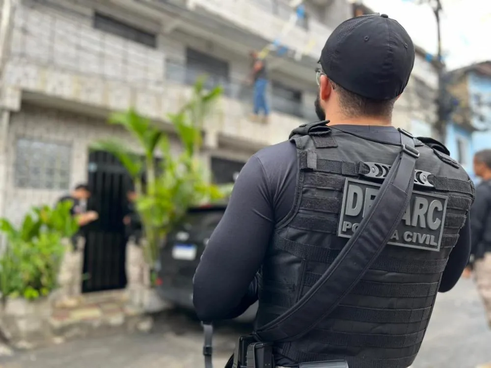 Influenciadora baiana é alvo de operação contra tráfico interestadual de drogas e lavagem de dinheiro
