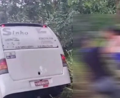 Microônibus escolar tomba em barranco na BR-110 com 11 alunos a bordo