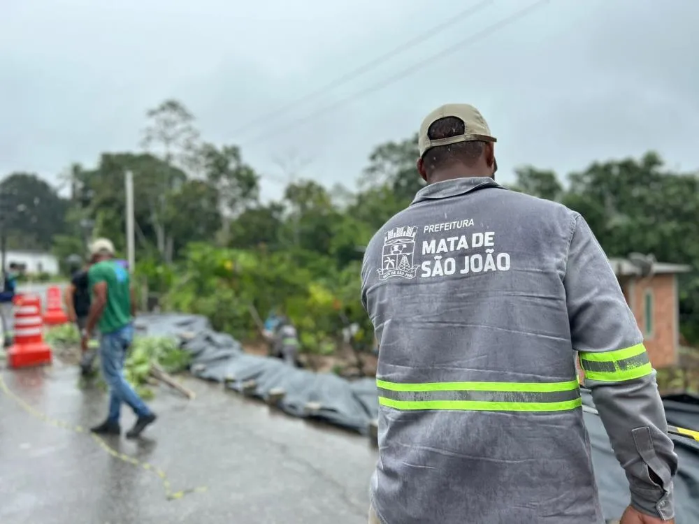 Prefeitura de Mata de São João reforça monitoramento e ações preventivas durante período de chuvas intensas