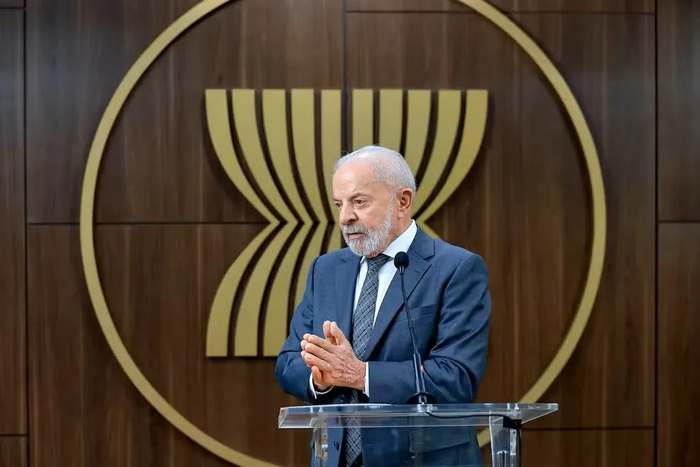 Lula se retrata após dizer que traficantes são 'vítimas' de usuários de drogas: 'Fiz frase mal colocada'