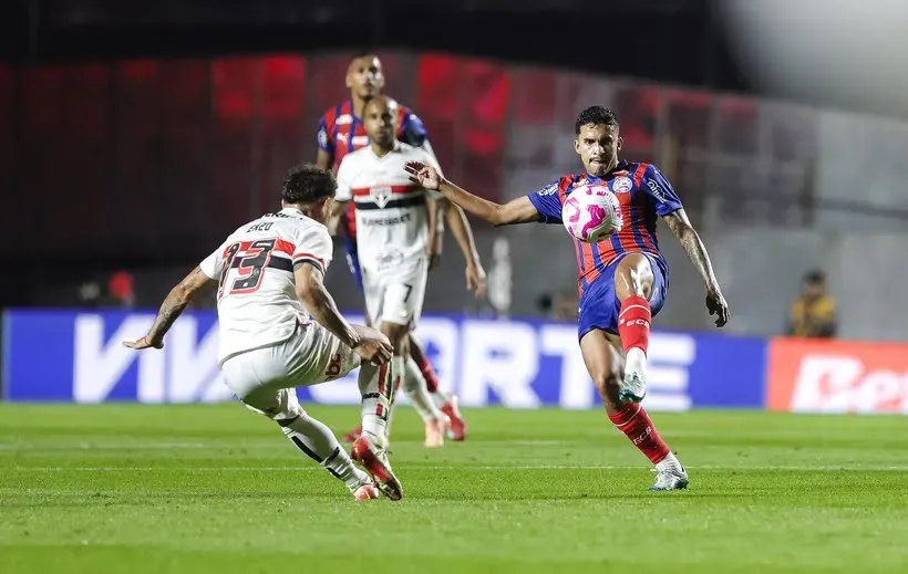 Bahia negocia compra de Nestor usando dívida do São Paulo