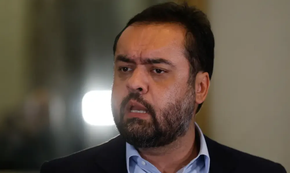 TSE marca para terça (4) julgamento de ação que pode cassar Cláudio Castro