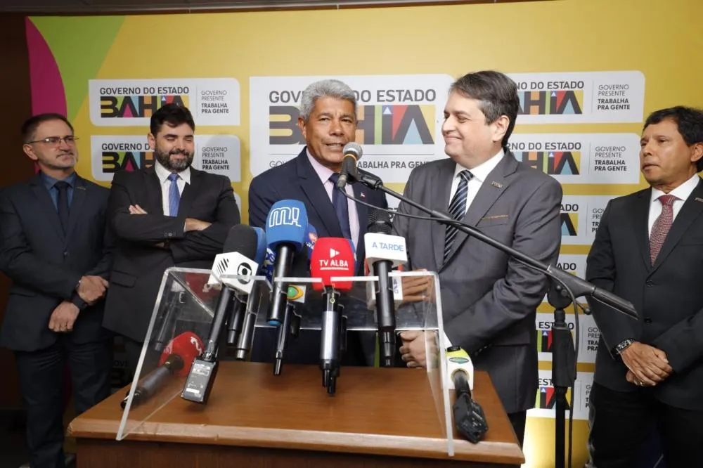 Governador anuncia titular da secretaria extraordinária para coordenar implantação da Ponte Salvador-Itaparica