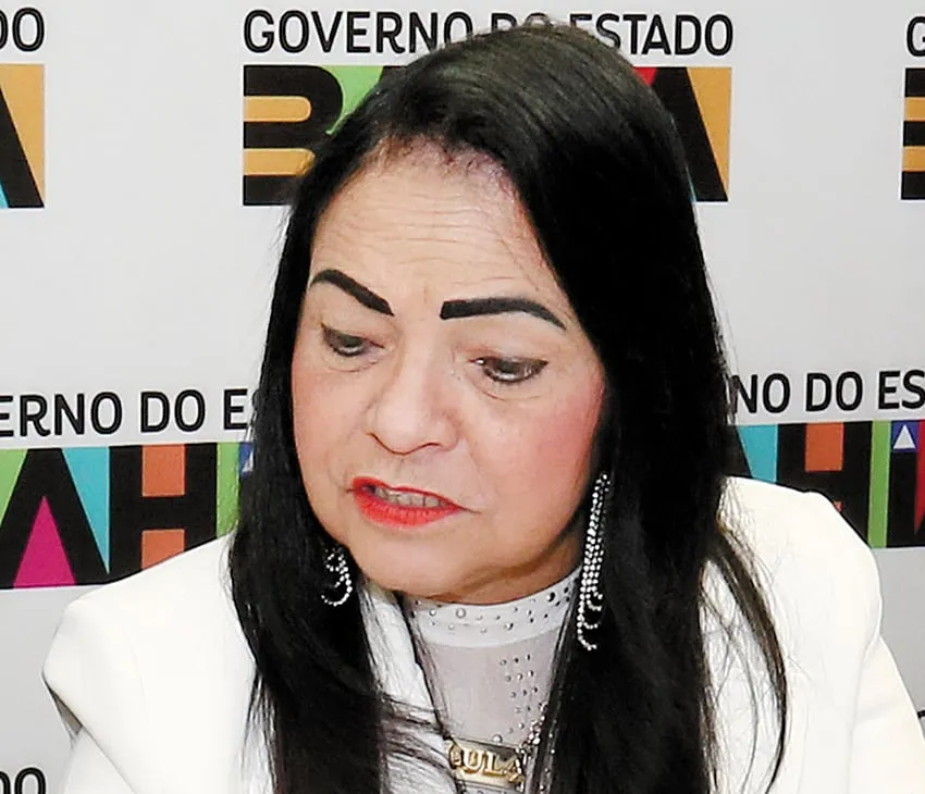 Ex-prefeita Moema Gramacho é alvo do TCM por deficiências em unidades de saúde