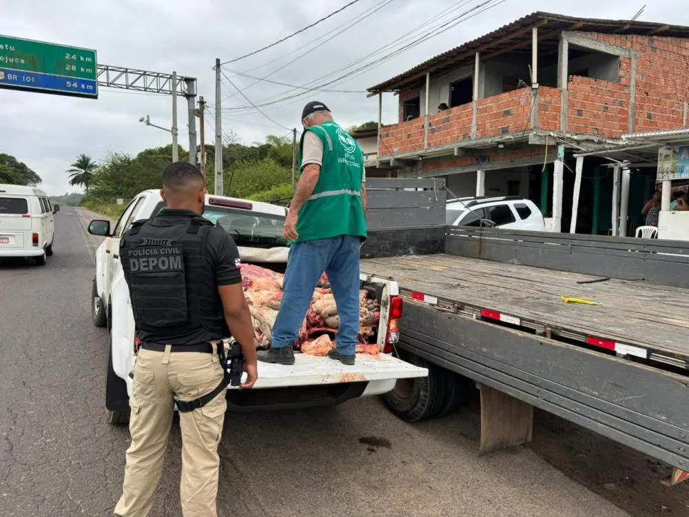 Dois homens são presos em flagrante por abate clandestino e venda de carne imprópria em açougue de São Sebastião do Passé