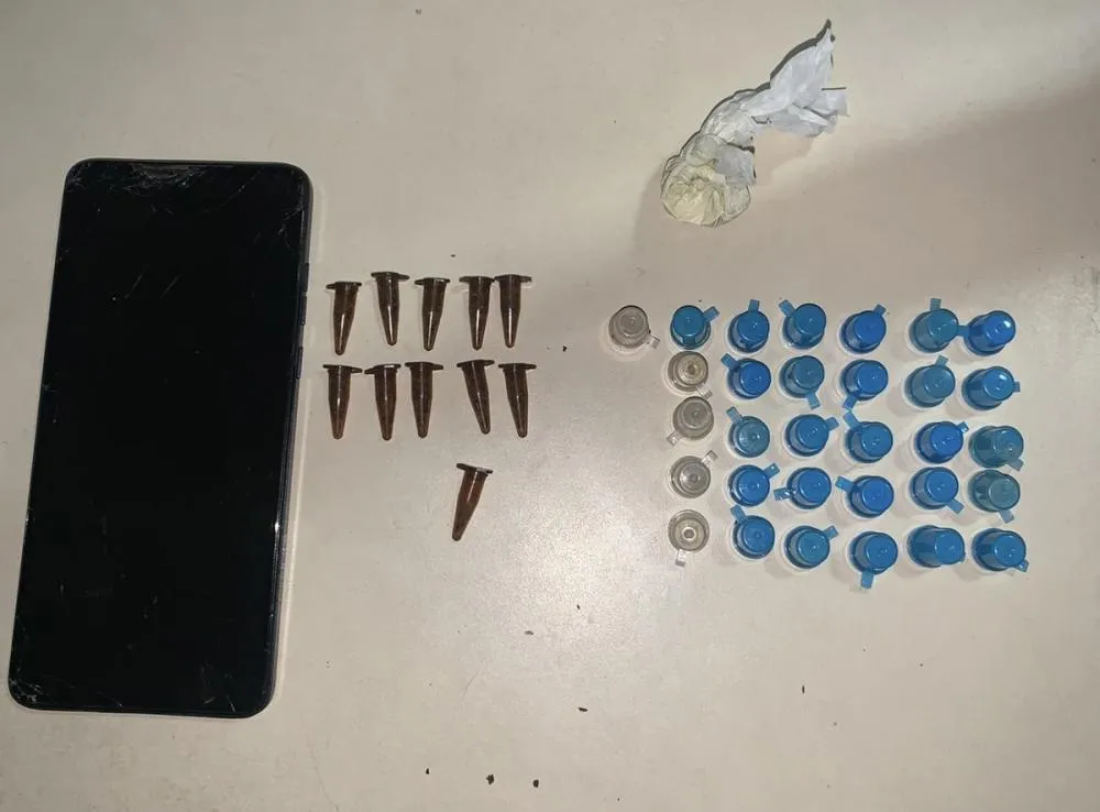PM liberta família mantida refém e apreende drogas após confronto no bairro de Portão