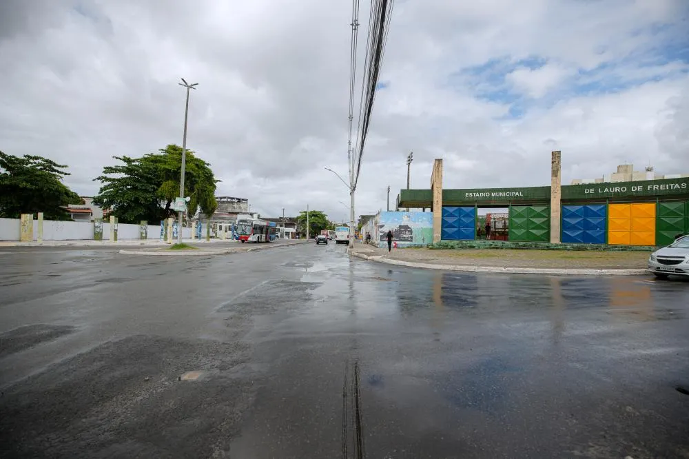Caminhada do Novembro Azul altera trânsito no Centro de Lauro de Freitas nesta sexta (14)