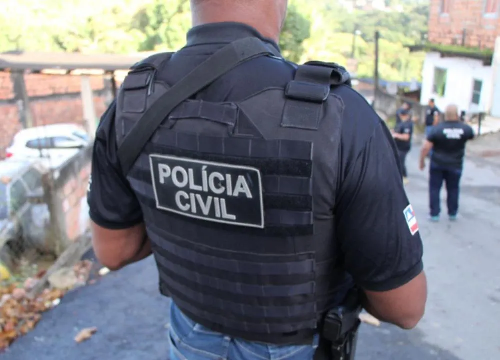 Suspeito de roubo é capturado em ação da Polícia Civil em Camaçari