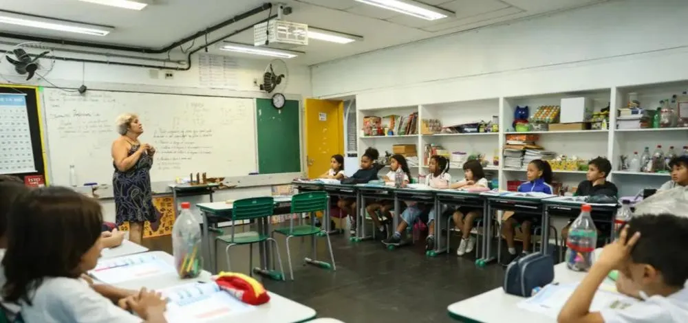 STF define que recreio pode contar como jornada de trabalho de professores