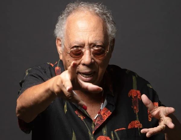 Morre músico Jards Macalé, compositor de 'Vapor Barato', aos 82 anos