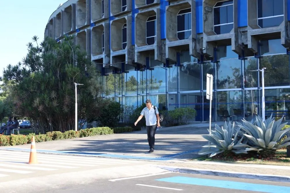 Governo da Bahia concede ponto facultativo nesta sexta (21)