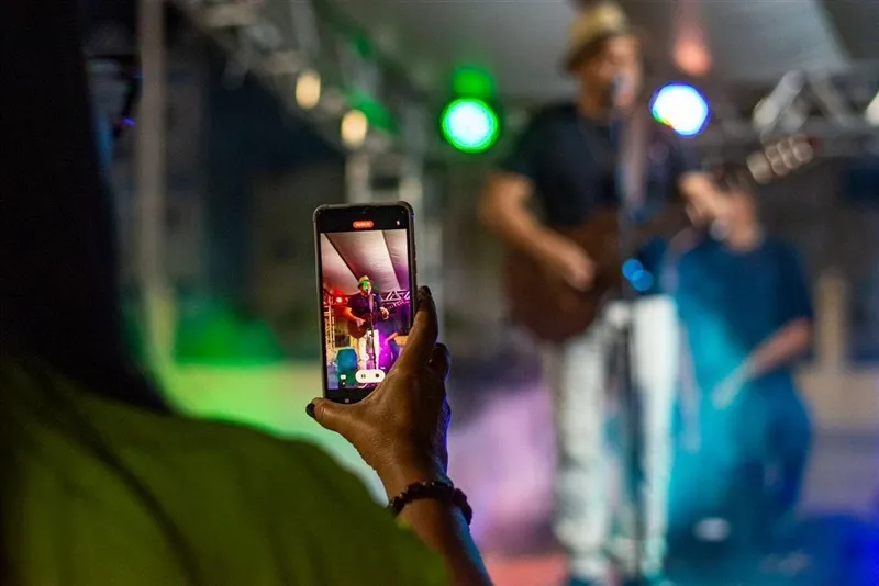 Praia do Forte recebe nova edição do Músicos em Cena neste fim de semana