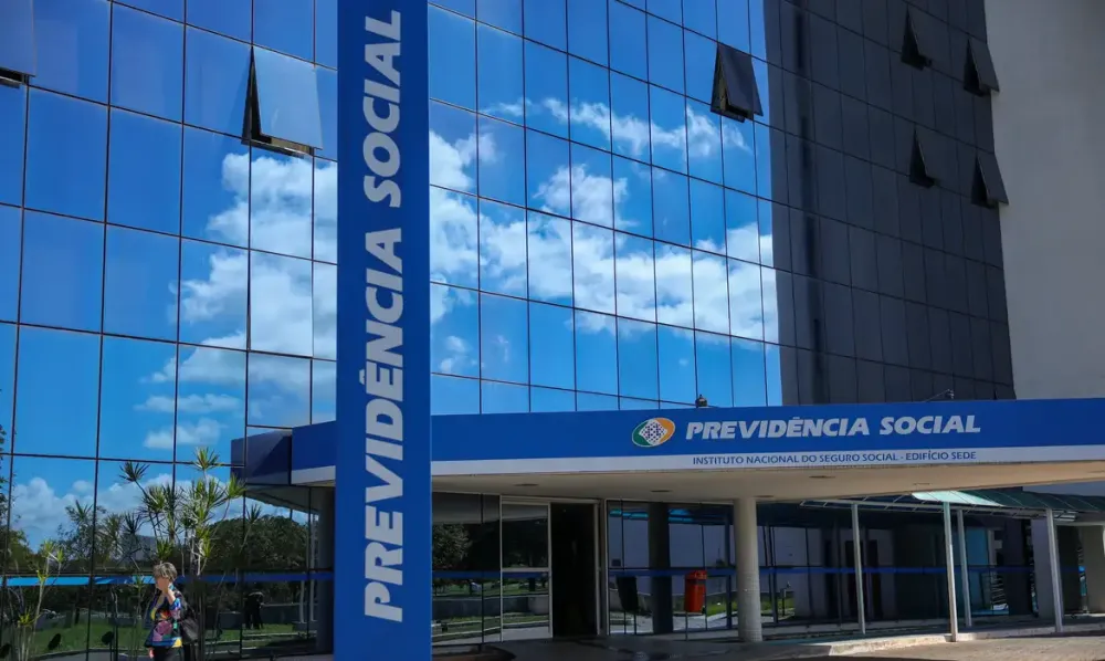 INSS liberou R$ 12 bilhões em consignados no nome de crianças