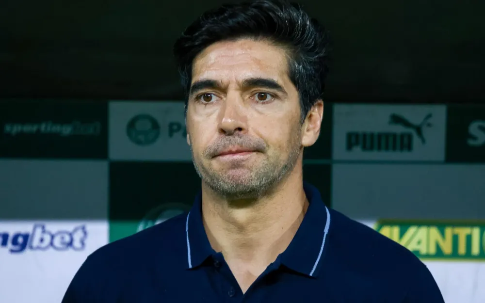 Abel admite que “campeonato está entregue” e vira foco do Palmeiras para final da Libertadores