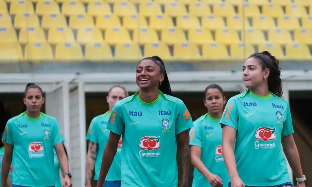 CBF anuncia calendário do Futebol Feminino para 2026 e apoio inédito a atletas mães