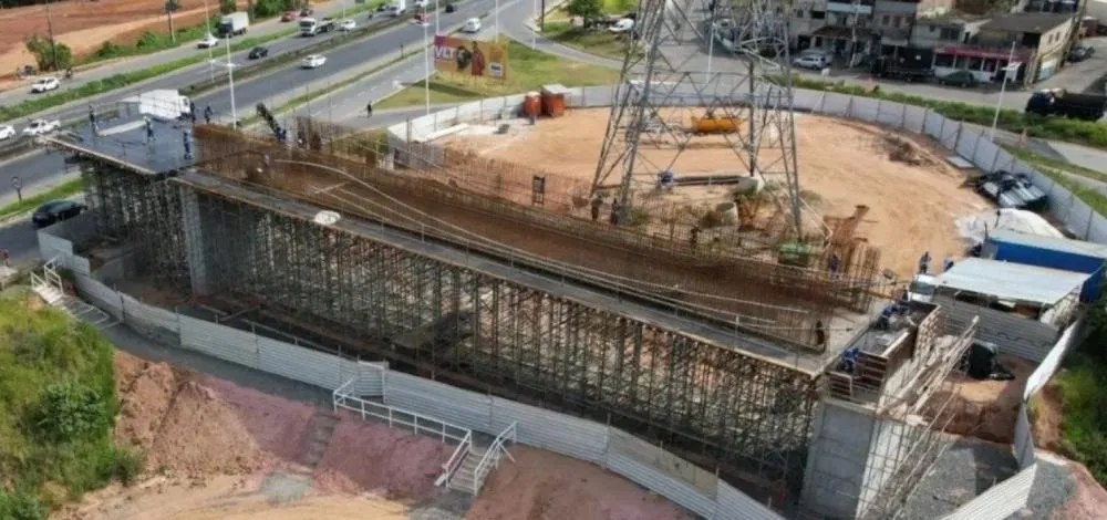 Estrada do Derba é interditada parcialmente para avanço da obra do VLT