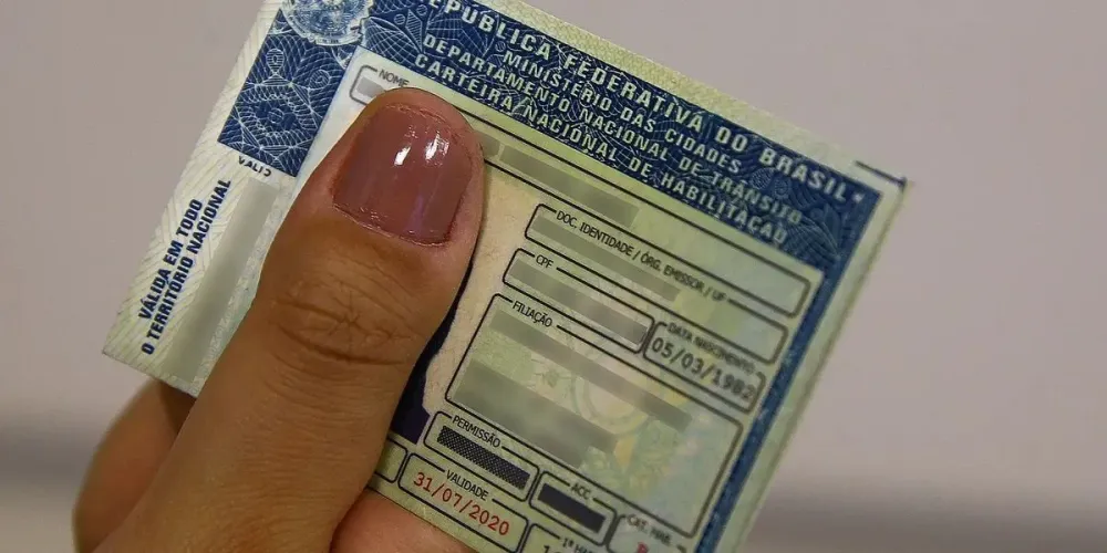 CNH sem autoescola e até 80% mais barata: entenda o que muda com aprovação da medida