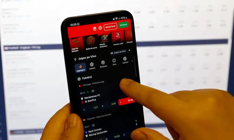 Aposta online e jogo de azar custam R$ 38,8 bi ao país, mostra estudo