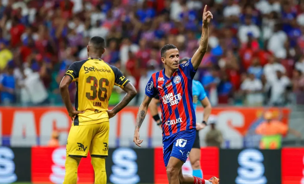Com gol de Juba, Bahia domina o Sport e mantém vivo o sonho do G-5