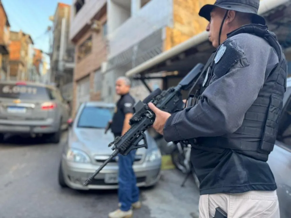 Idoso é preso por estupro de vulnerável contra a neta
