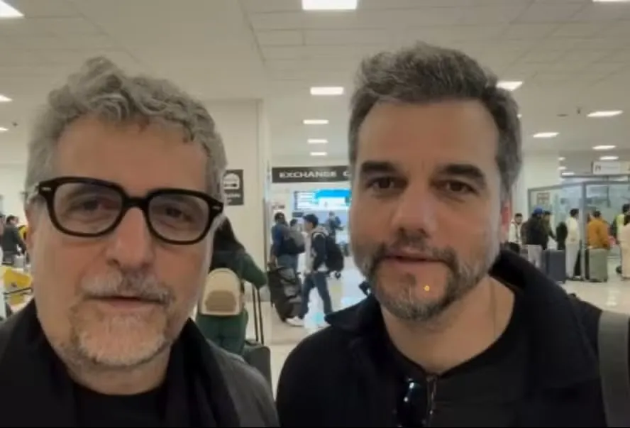 Wagner Moura e Kleber Mendonça Filho comemoram indicações ao Globo de Ouro