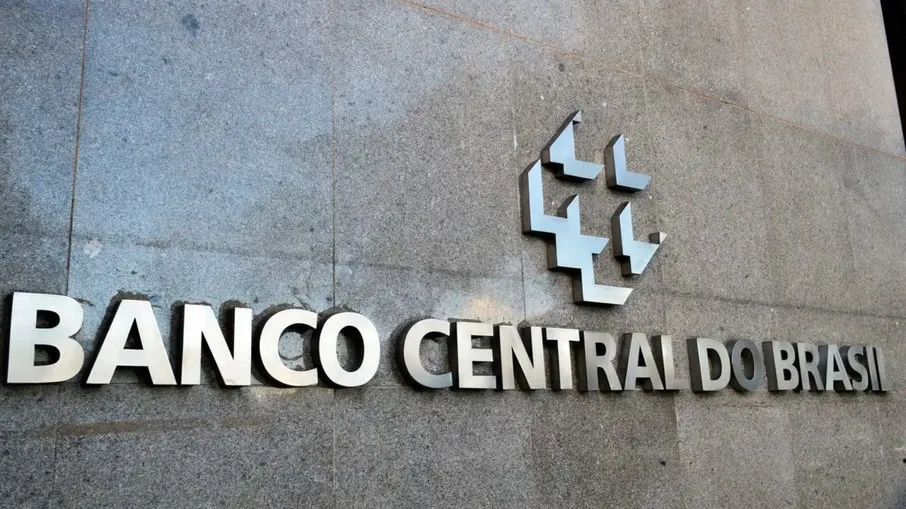 Copom mantém taxa Selic em 15% ao ano pela 4ª vez seguida