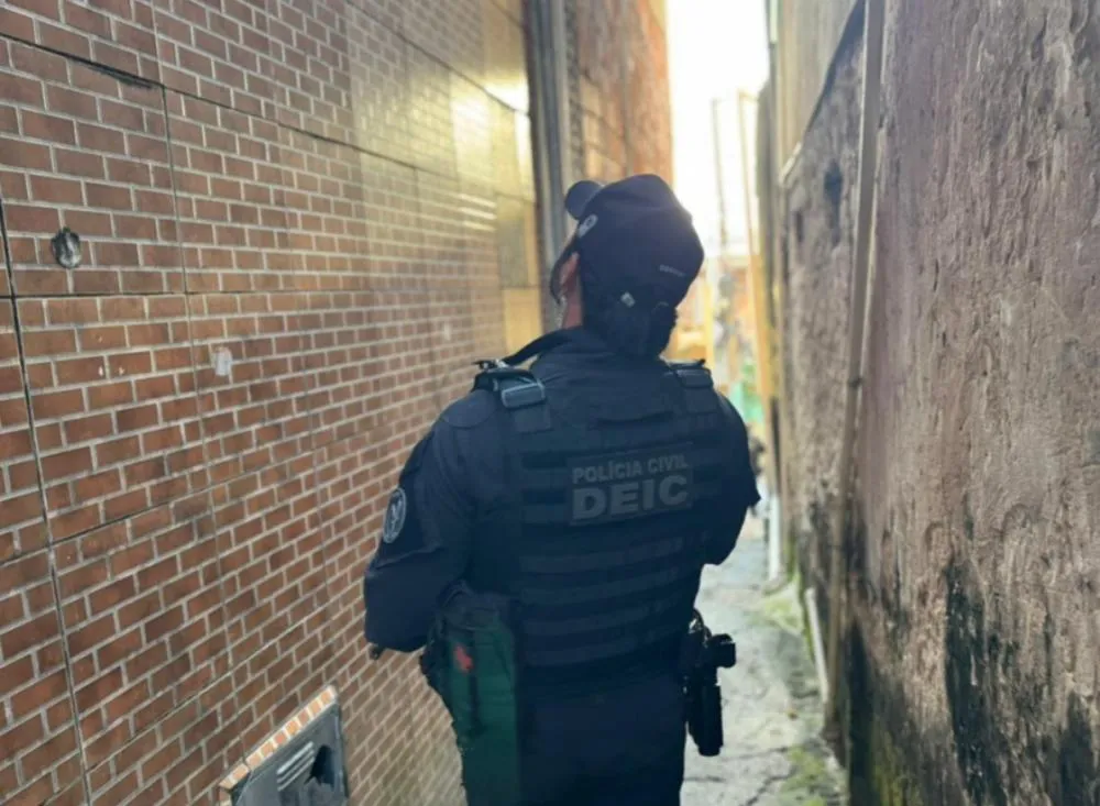 Suspeito de furtar turista é preso no bairro Dois de Julho, em Salvador