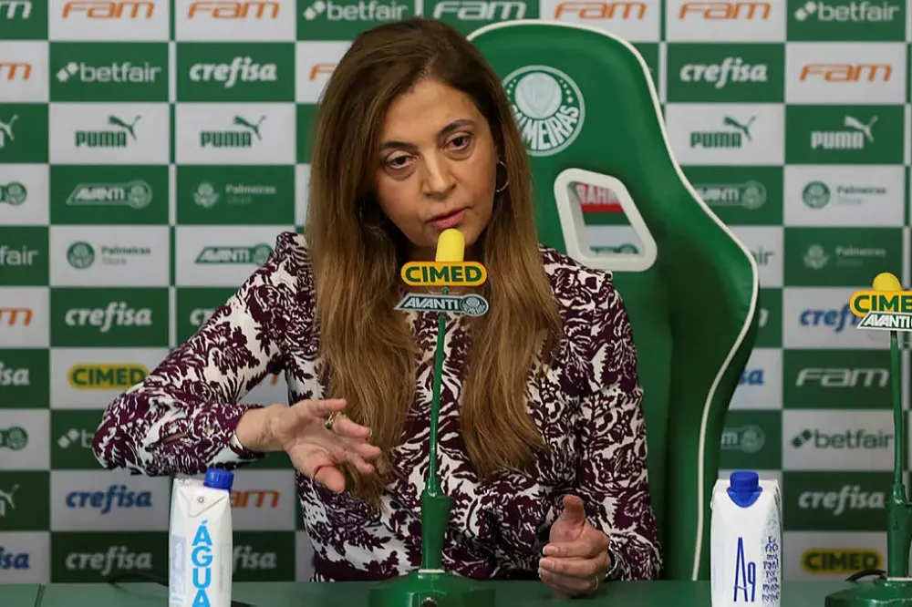 Leila Pereira critica elenco do Palmeiras e diz: “Meu sub-20 tinha que ganhar do Vitória”