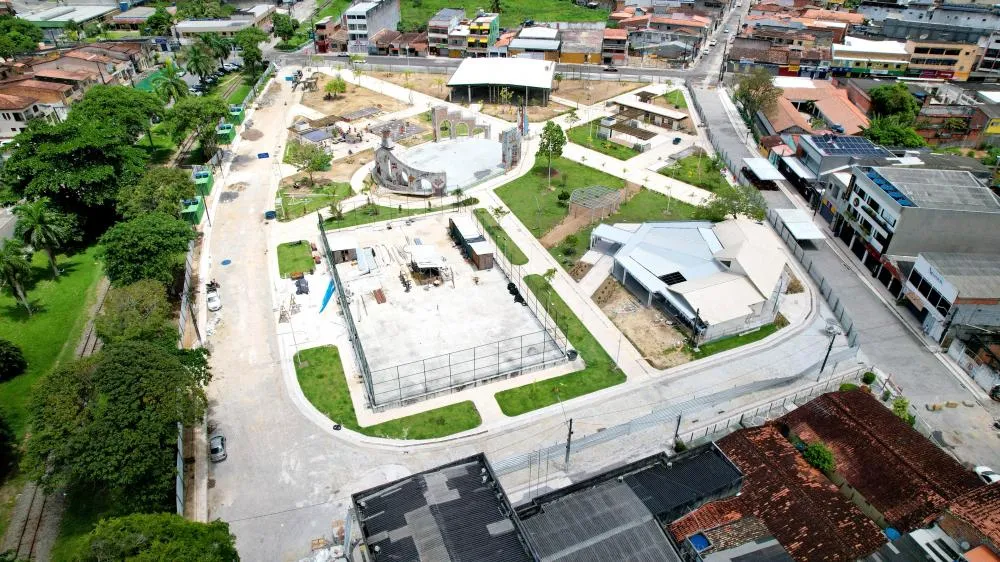 Prefeitura inaugura primeira etapa da revitalização da Praça ACM nesta sexta-feira (19)