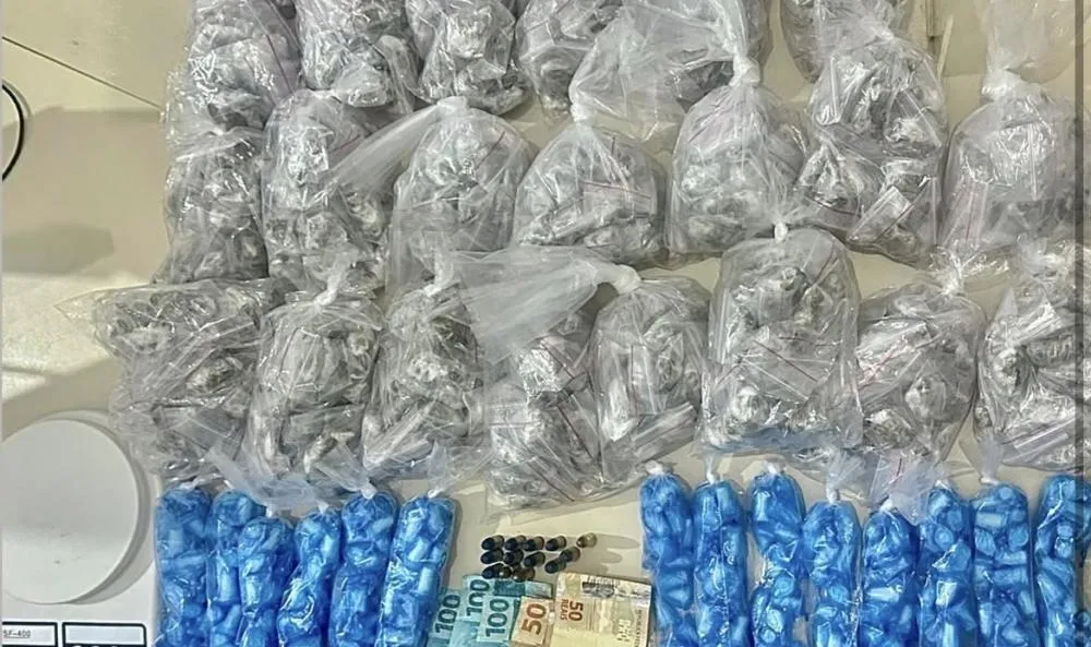 26º BPM apreende drogas, munições e dinheiro durante ação da CETO