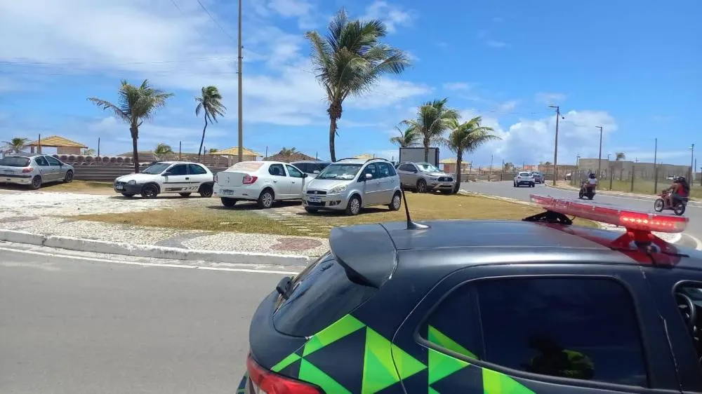 Prefeitura intensifica Operação Verão e combate estacionamento irregular na Orla