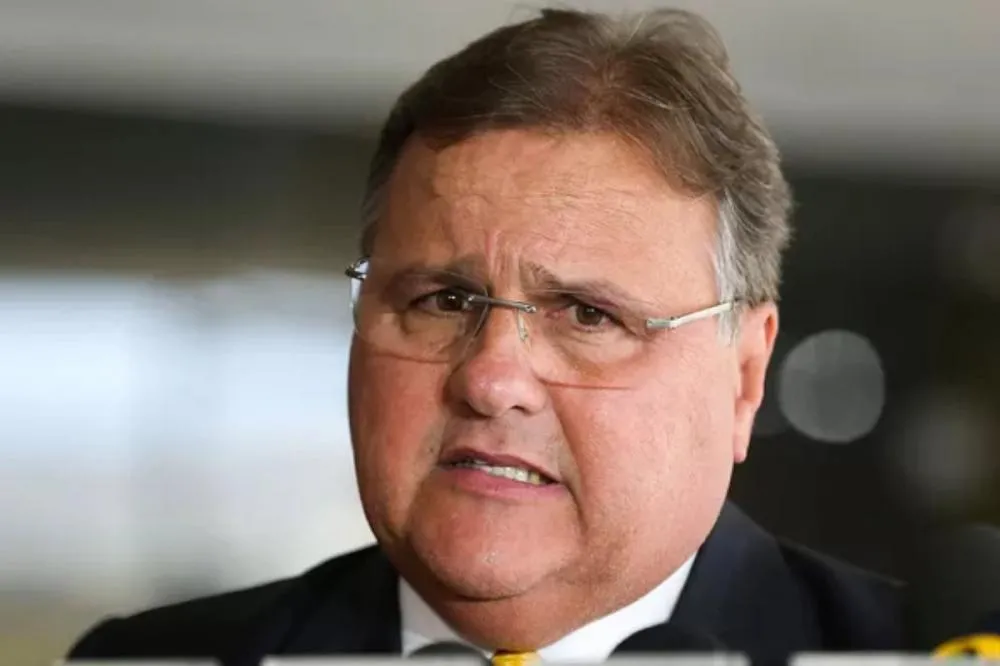 Geddel Vieira Lima é agredido durante comemoração de Ano Novo em Camaçari