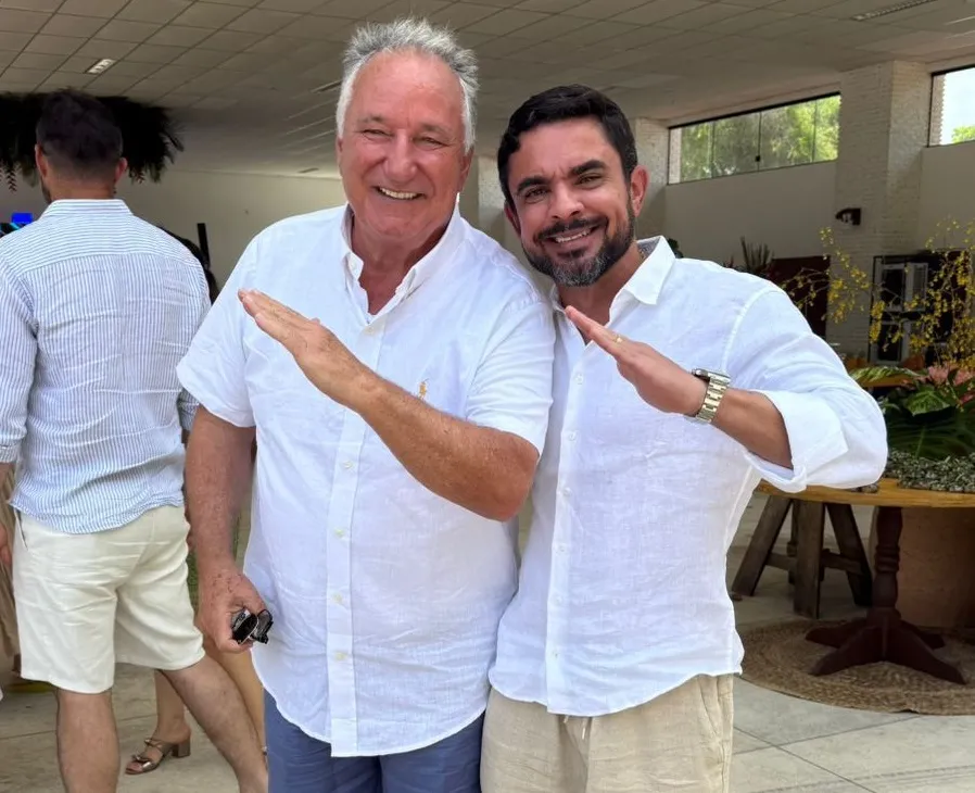 Aniversário de Ronaldo Carletto reúne lideranças e projeta Marcus Sarmento no cenário estadual