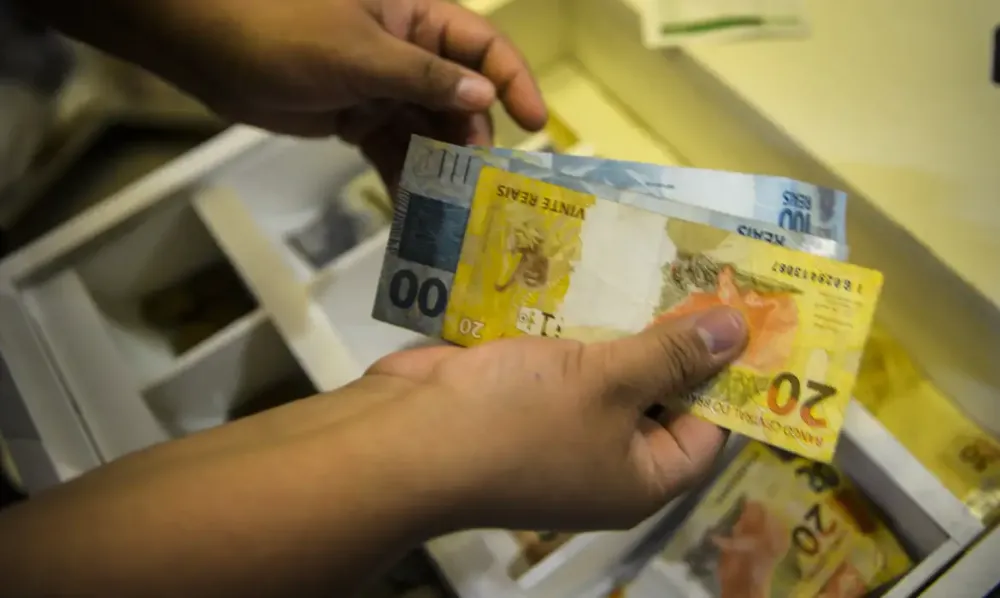 Saque aniversário do FGTS terá novas regras em 2026: Saiba o que muda