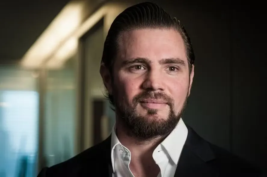Daniel Vorcaro se recusa a informar senha de celular durante depoimento no STF