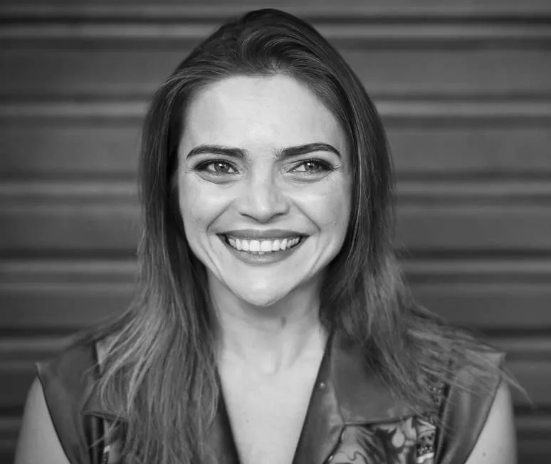 Morre a atriz Titina Medeiros, aos 48 anos